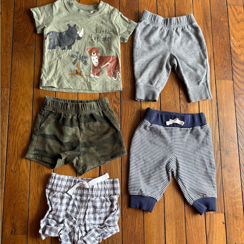 3M Carters Boys Baby Clothing Lot with Animal Print Tee and Shorts